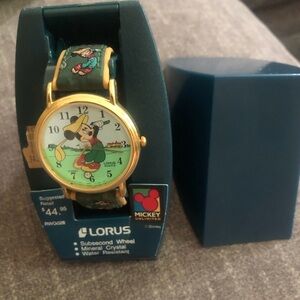 New Vintage Lorus Mickey Mouse Golf  Watch